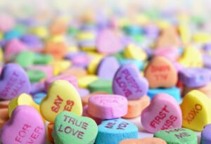 candy hearts Laura Ockel 194248 Unsplash