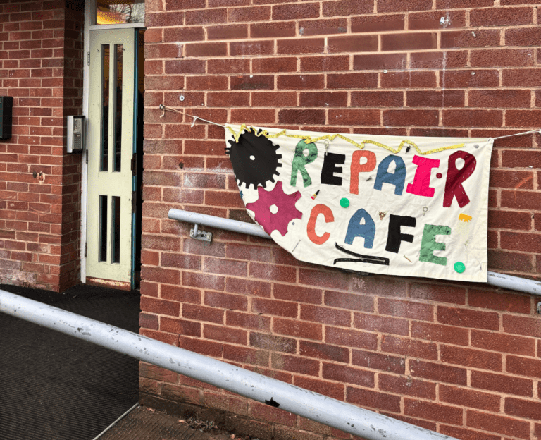 What is a repair cafe carousel e1784191922510